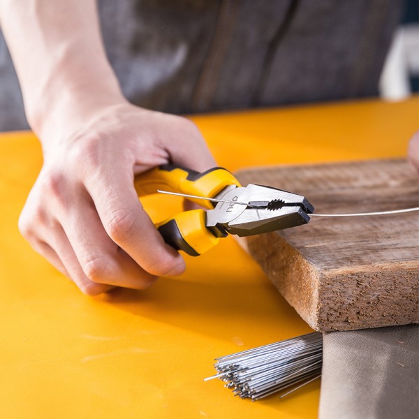 DELI πένσα DL2006 με αντιολισθητικές λαβές, 160mm - Πένσες