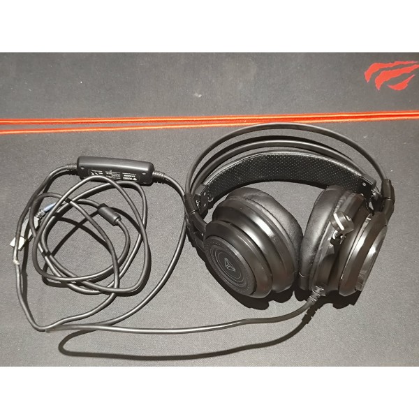 Μεταχειρισμένα Gaming Ακουστικά Yenkee YHP 3035 Shadow 7.1 USB με Μικρόφωνο και RGB Φωτισμό - Σύγκριση Προϊόντων