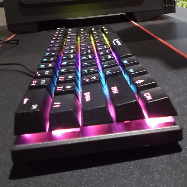 Ενσύρματο Gaming Μηχανικό Πληκτρολόγιο XTRIKE ME GK-916 Red Switches US |  |  |