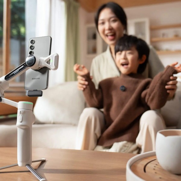 Insta360 Microphone Air (1 Transmitter, 1 Receiver) - 10H Battery, 300m range, built-in noise reduct